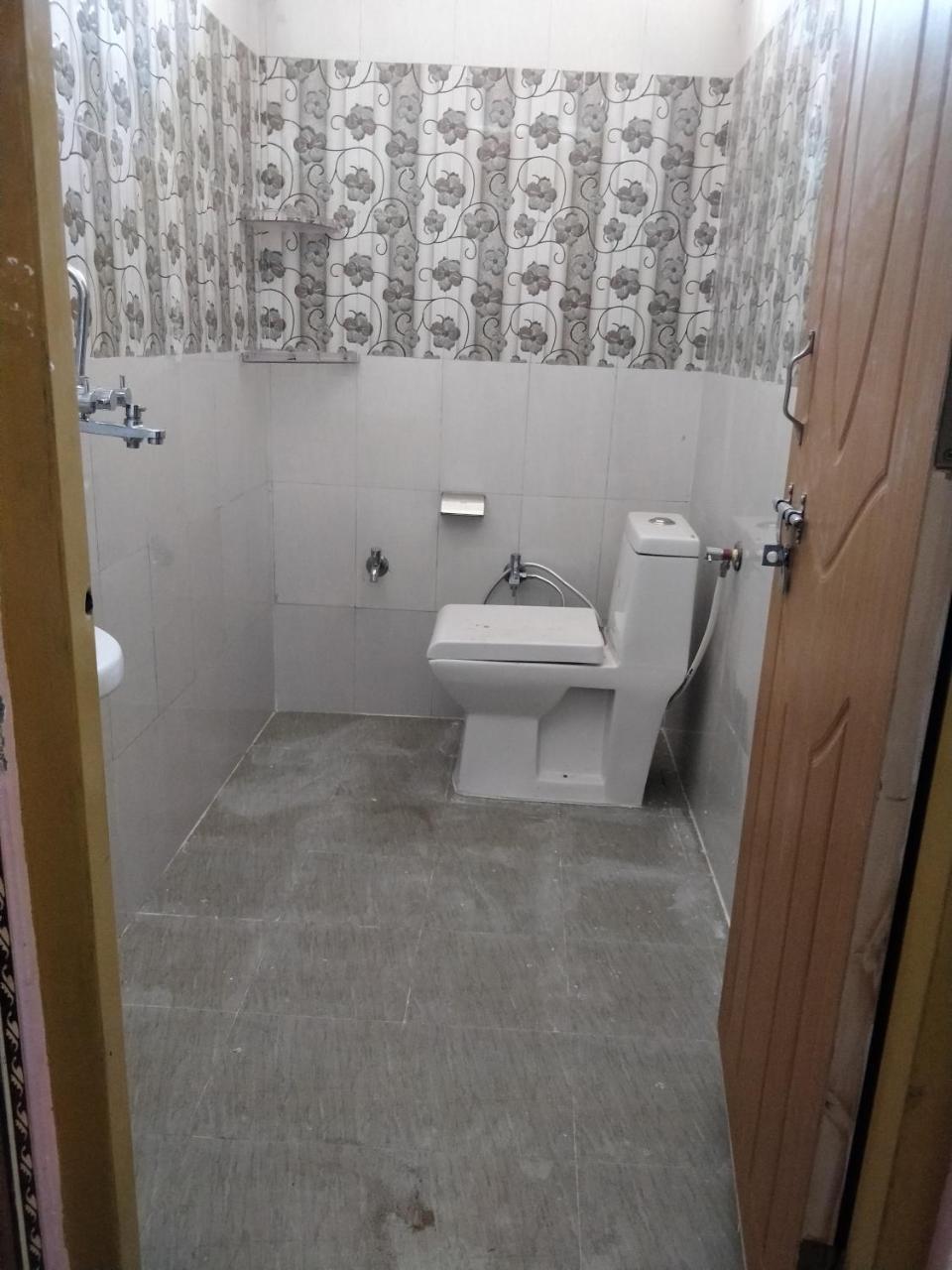 Nandini Homestay Dehradun Luaran gambar